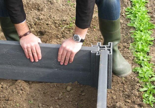 Ecoplanc connector monteren
