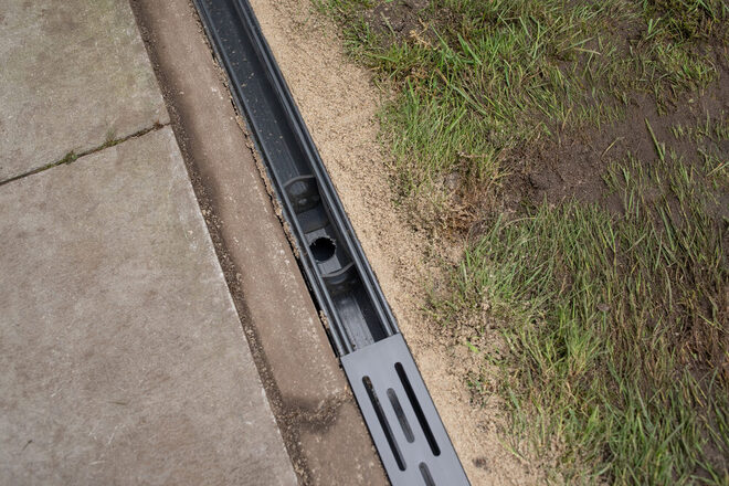 Rubber_zandvanger_lijngoot_smal_45mm_5